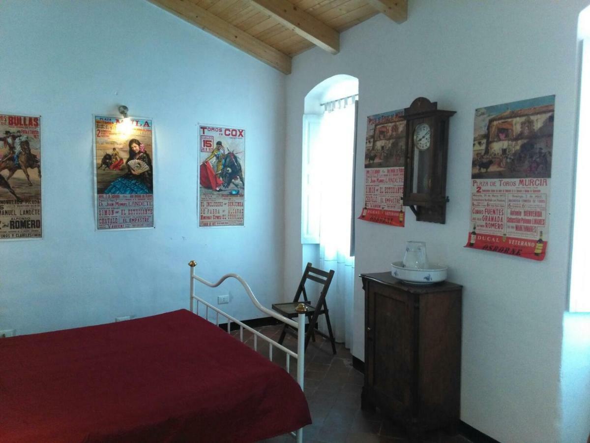 Lovely Renovated Apartment Near Dolcedo Luaran gambar