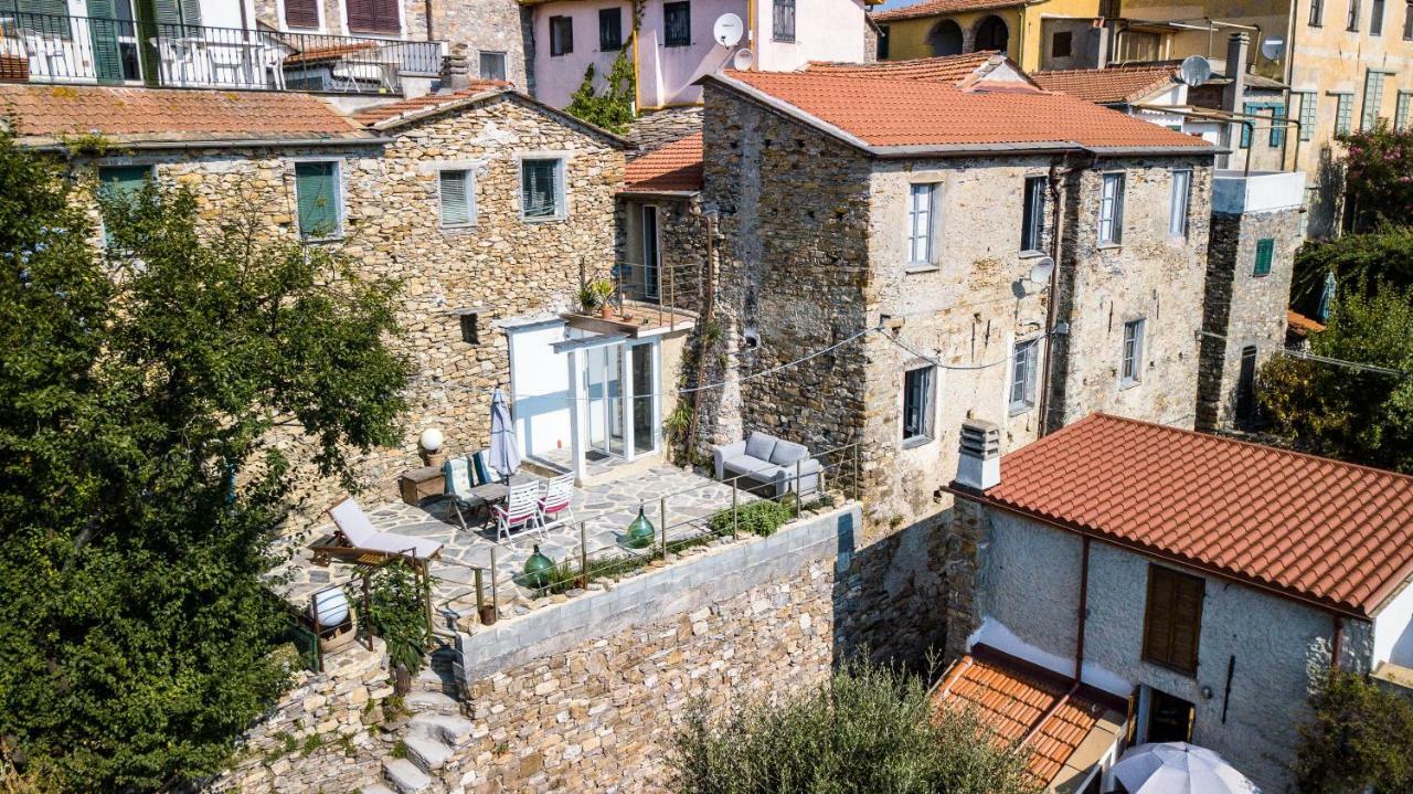 Lovely Renovated Apartment Near Dolcedo Luaran gambar